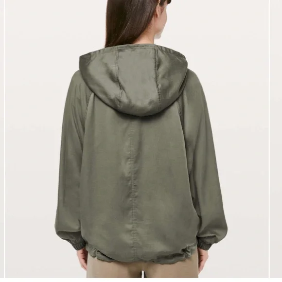 Lululemon City Stroll Hoodie - Picture 4 of 12